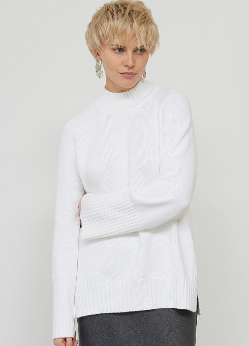 Свитер oversize с разрезами женский,  белый цвет
