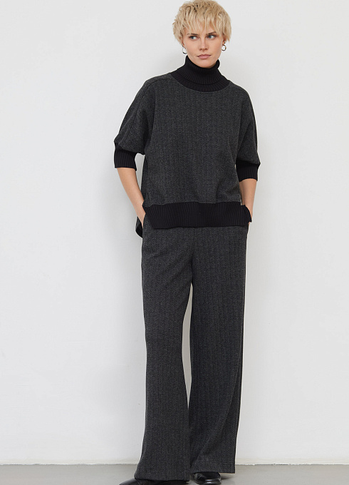 Брюки широкие в елочку женские, цвет серый 