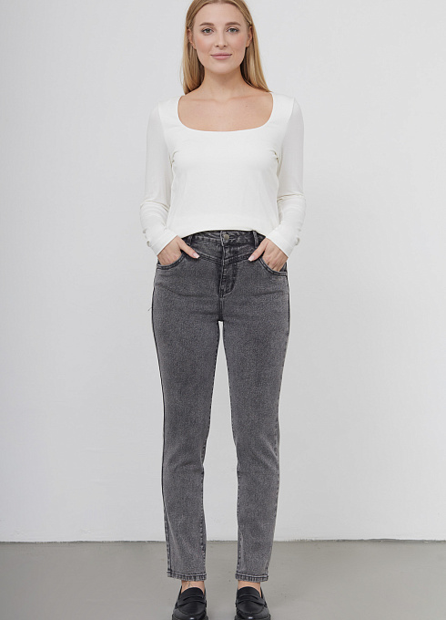 Джинсы с вареным эффектом  женские,  серый цвет