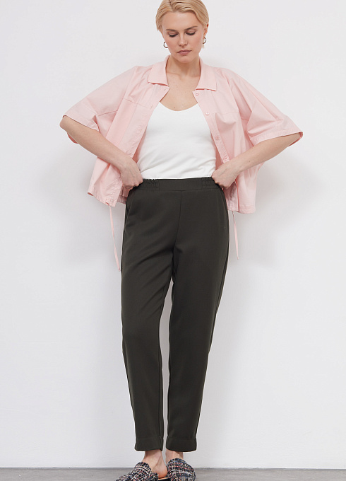 Брюки бананы на эластичном поясе женские, цвет зеленый 