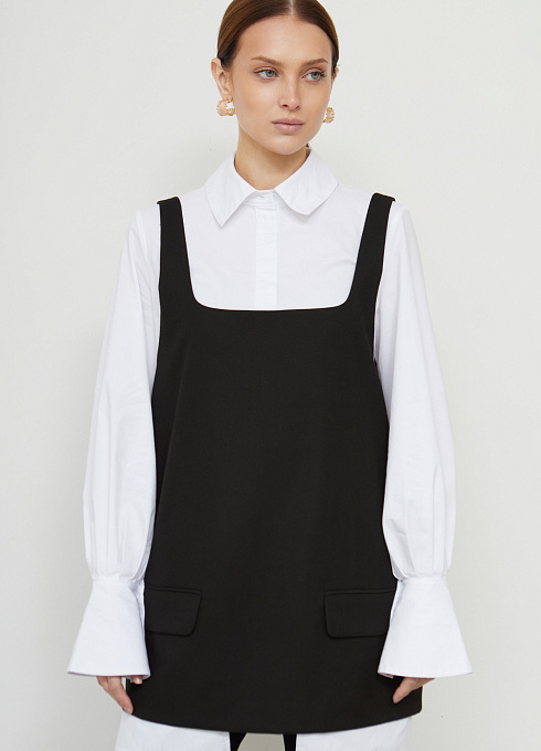 Жилет с декоративными карманами женский,  чёрный цвет